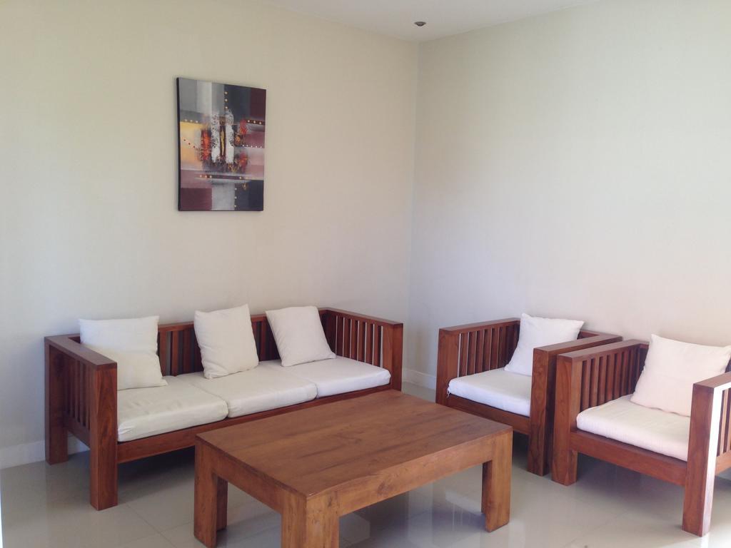 Oxy House Bali Hotell Sanur Rum bild