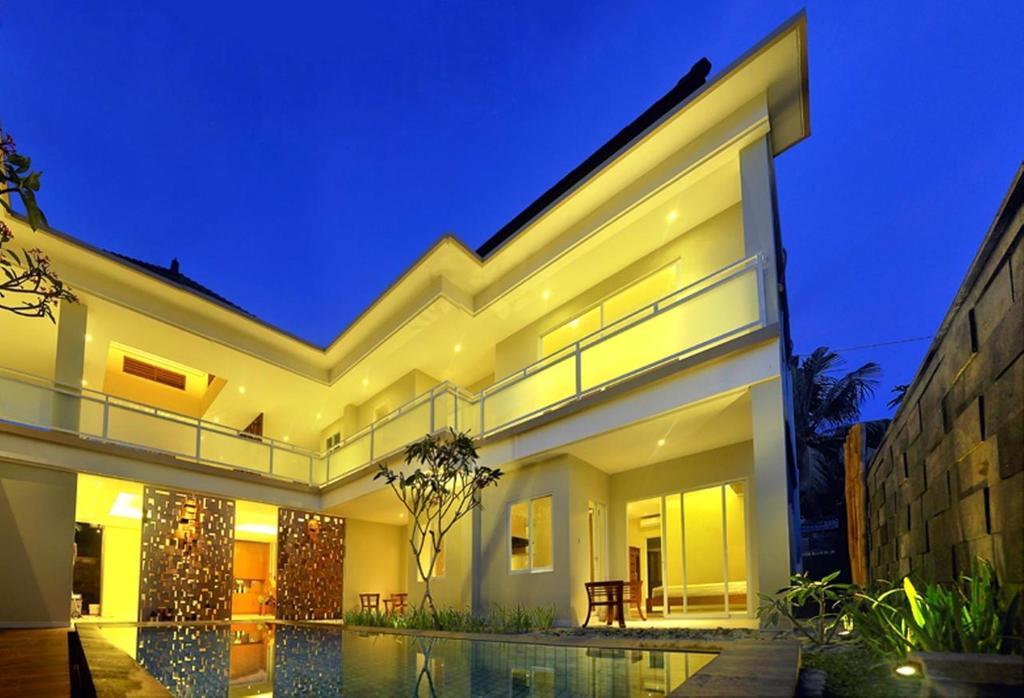 Oxy House Bali Hotell Sanur Exteriör bild